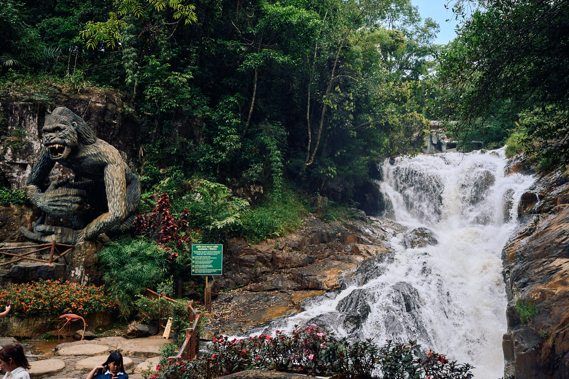 водопад датанла
