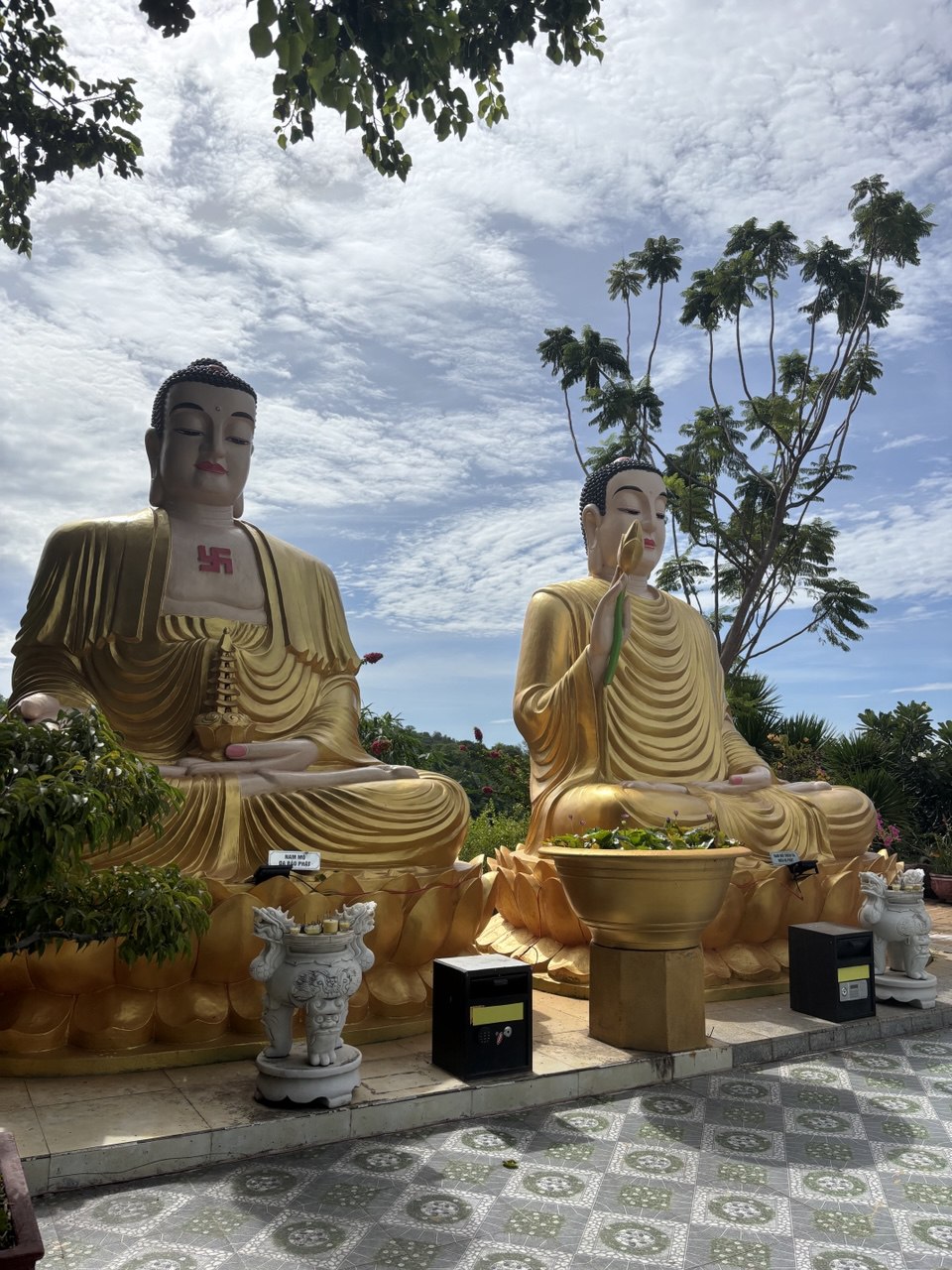 Жемчужина Нячанга храм дао бао