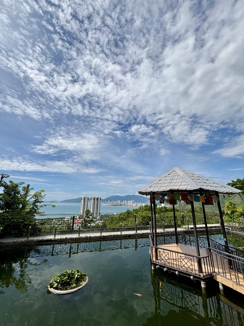 Жемчужина Нячанга храм дао бао