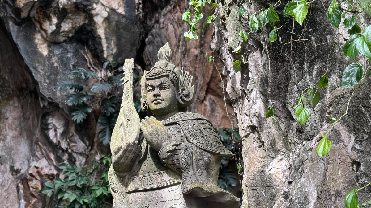 Дананг и Хойан мраморные горы