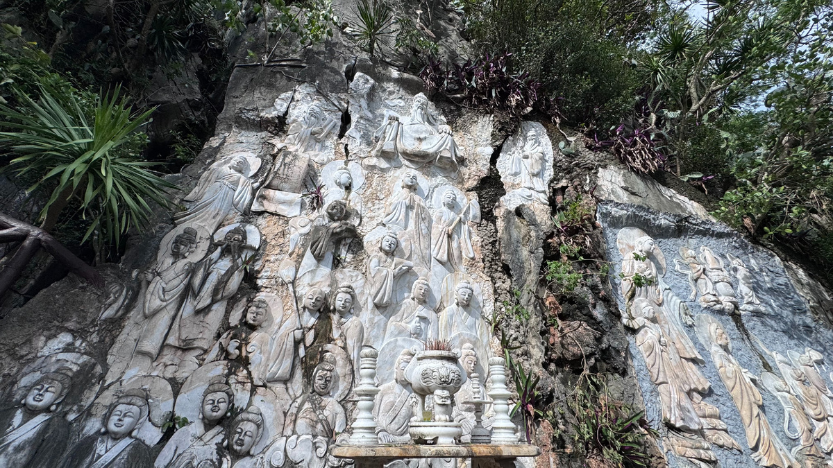 Дананг и Хойан мраморные горы