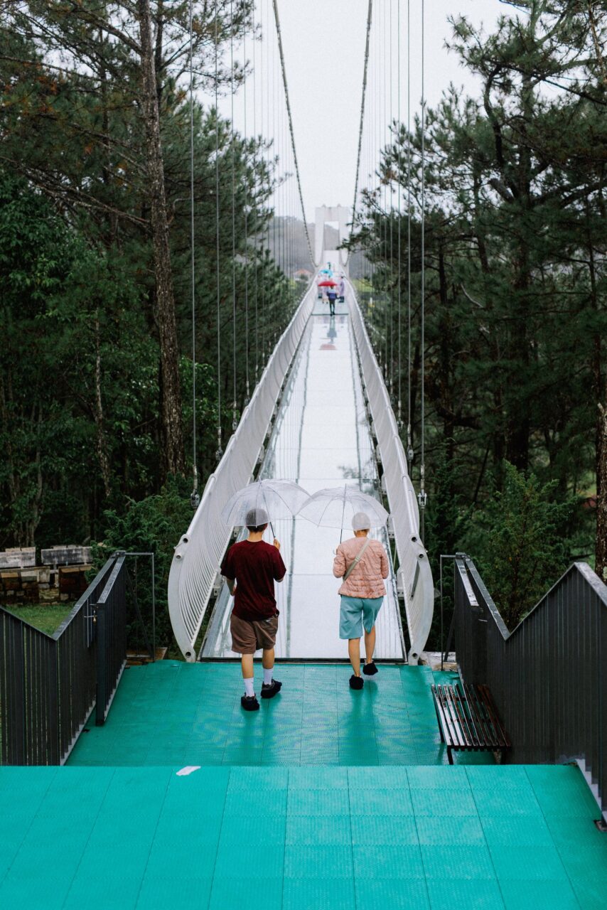 Стеклянный мост в Далате