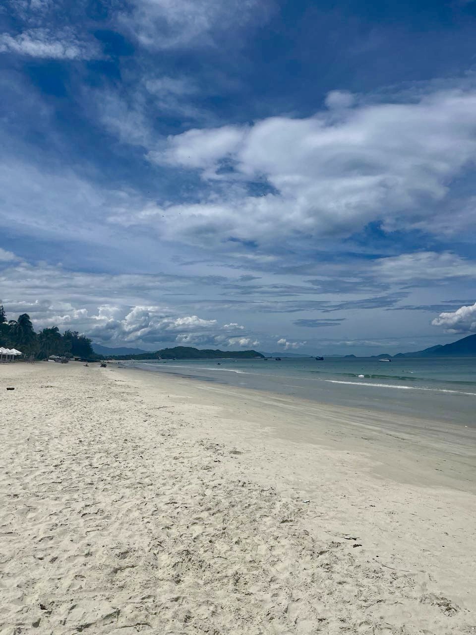 водопады бахо в нячанге: пляж зоклет