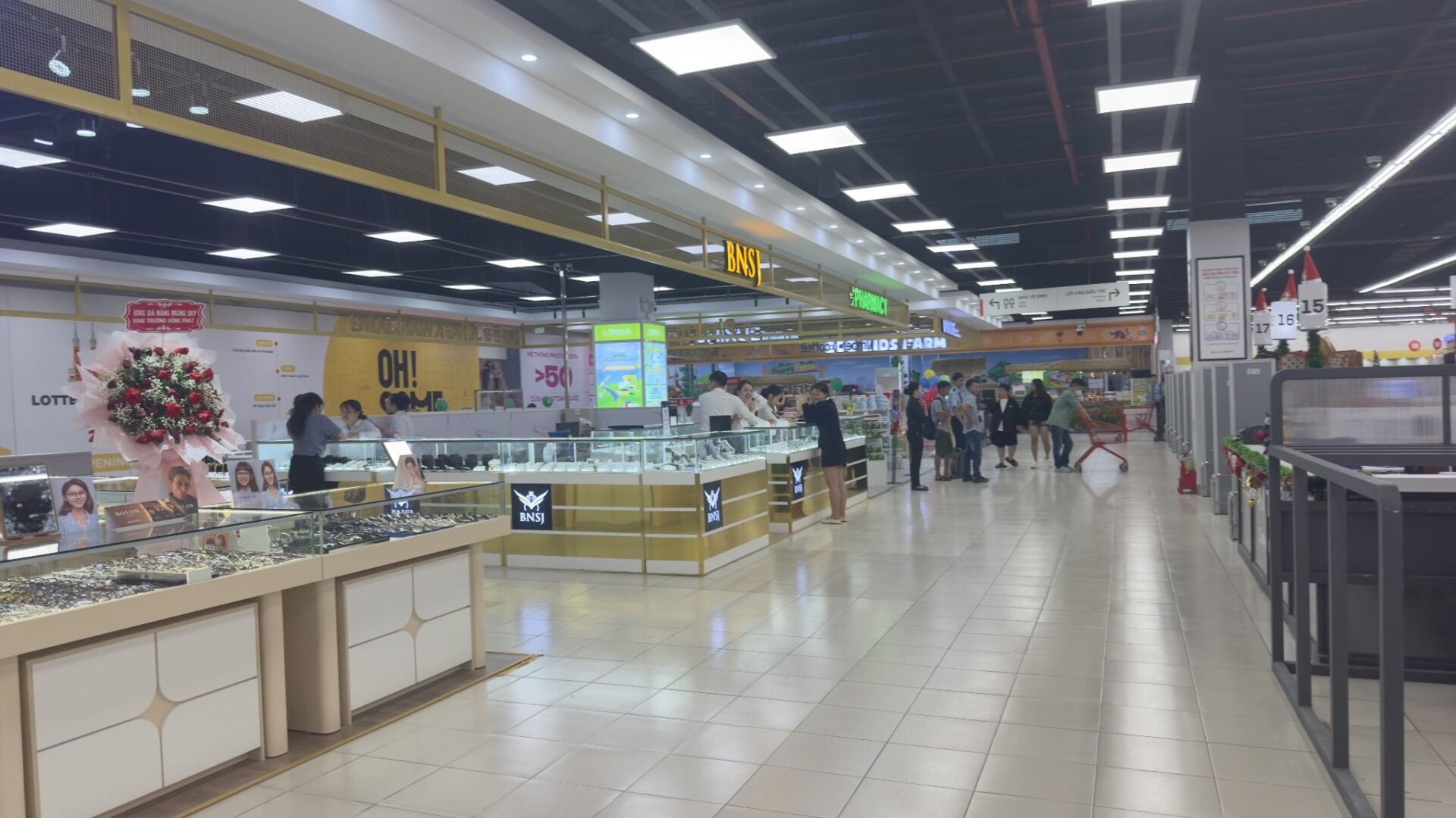 Inside lotte mart