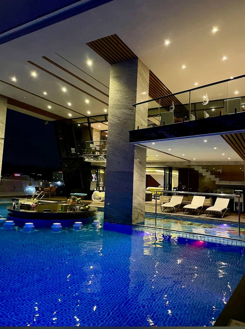 сауна с бассейном в нячанге