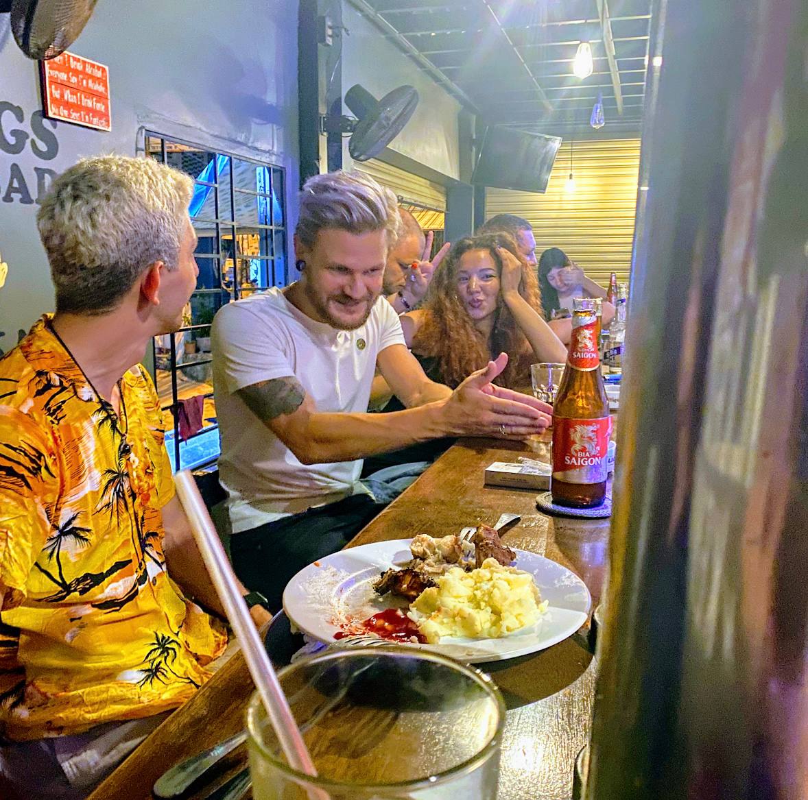 бар в нячанге