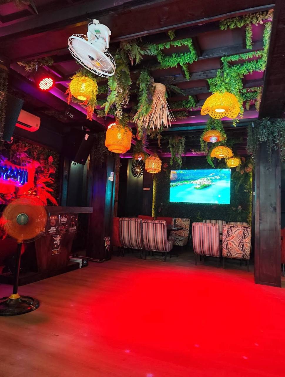 Бар-ресторан в Нячанге JUJUMANJI