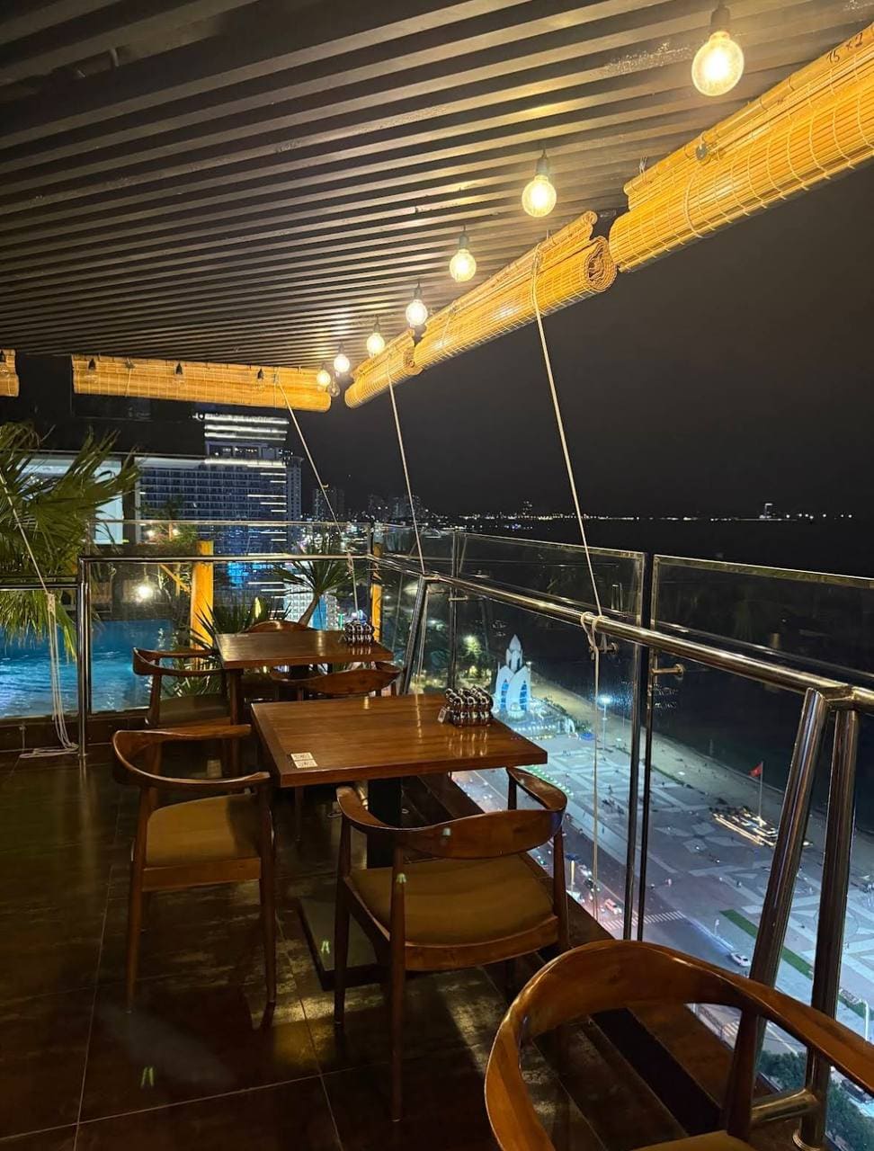 суши бар в нячанге